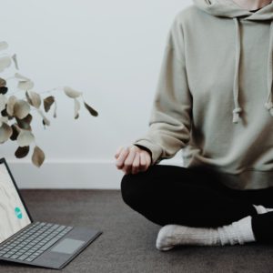 Mini Moments of Stillness (Stillness Meditation)